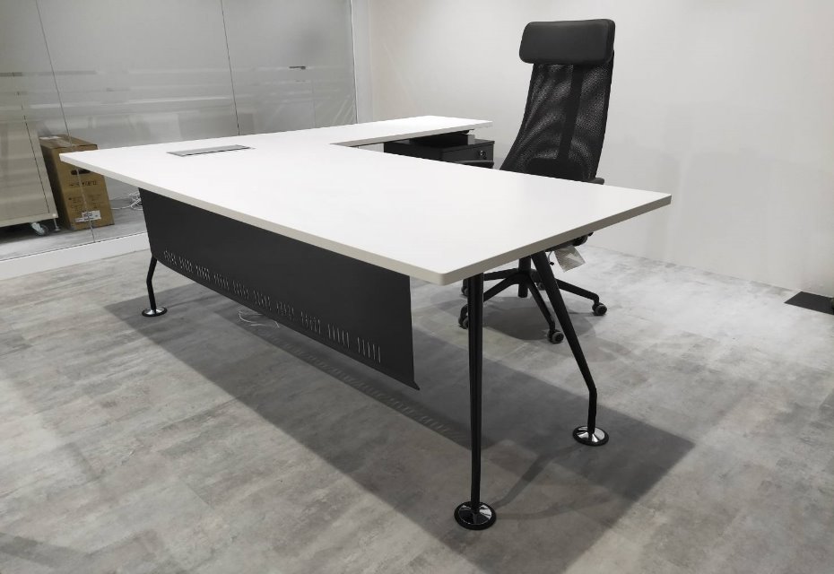 阿法主管桌(客製化尺寸)