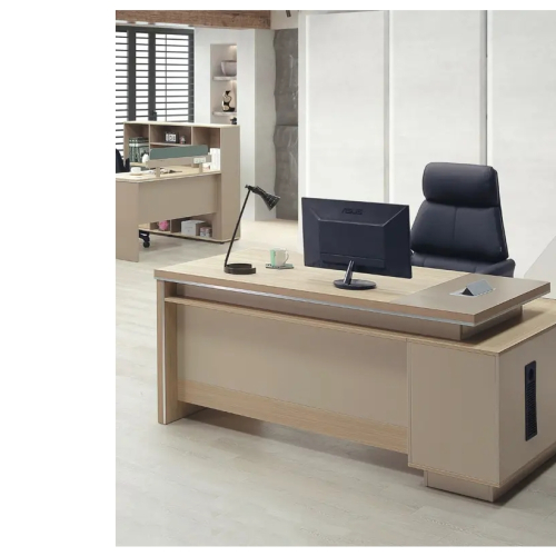 5.8尺真利士主管桌